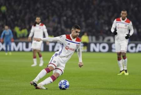 随着中国足 随着中国足